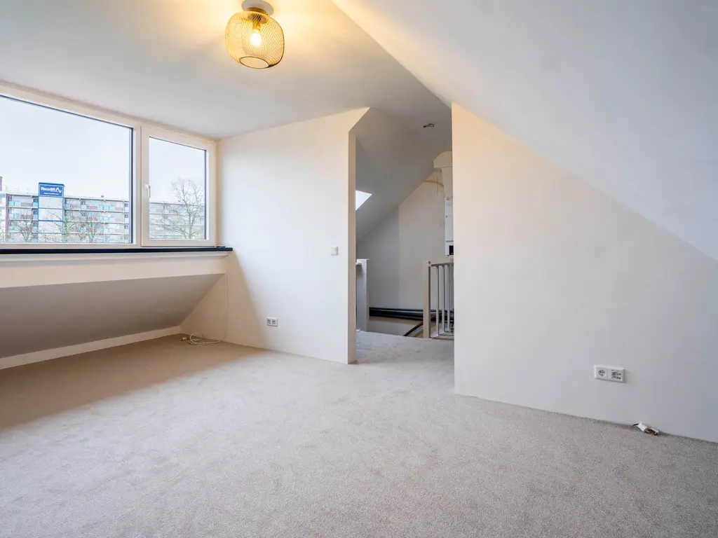 Zustersveld 30, BREDA