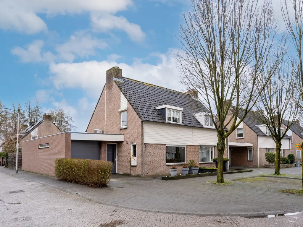 Hooglandstraat 2, TILBURG