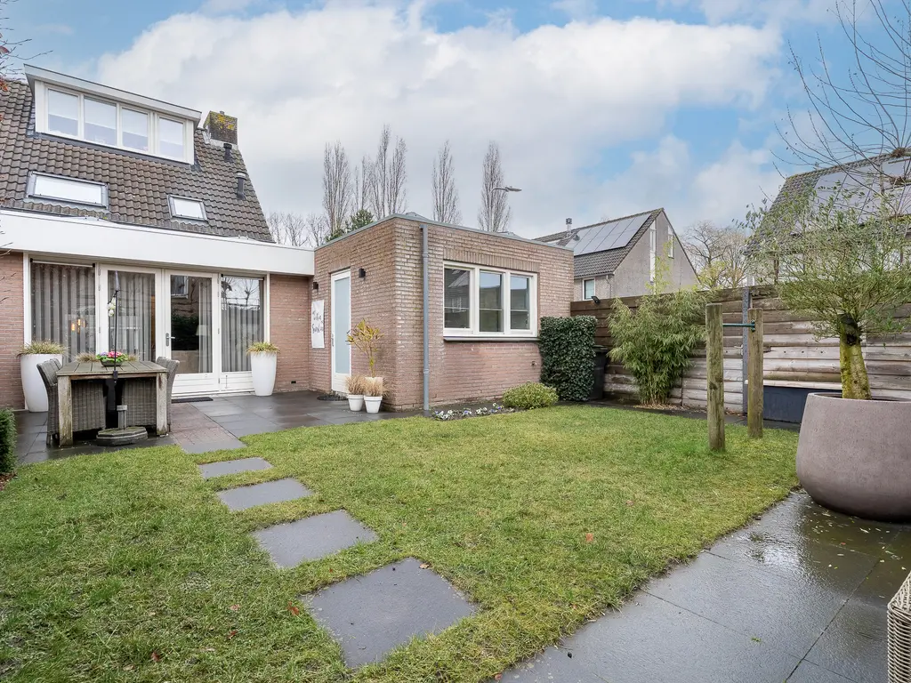 Hooglandstraat 2, TILBURG