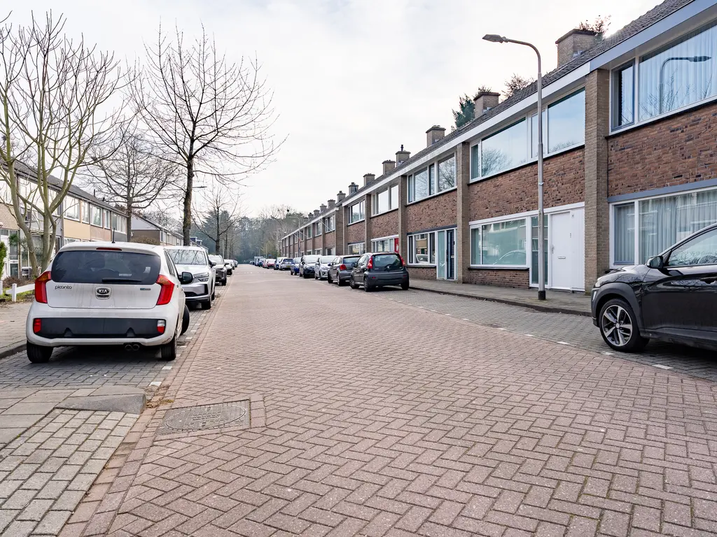 Antoon Coolenlaan 50, TILBURG