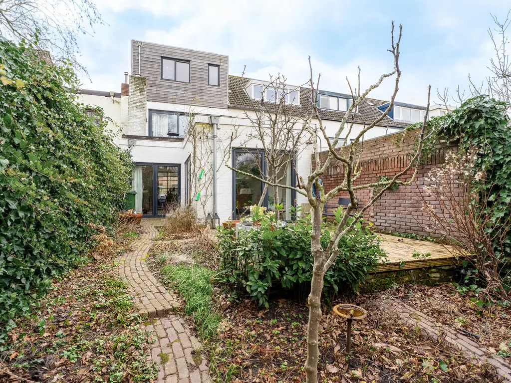 Generaal Maczekstraat 53, BREDA