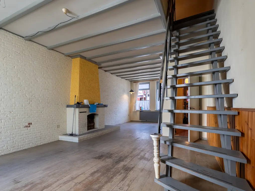 Tweede Markstraat 24, BREDA