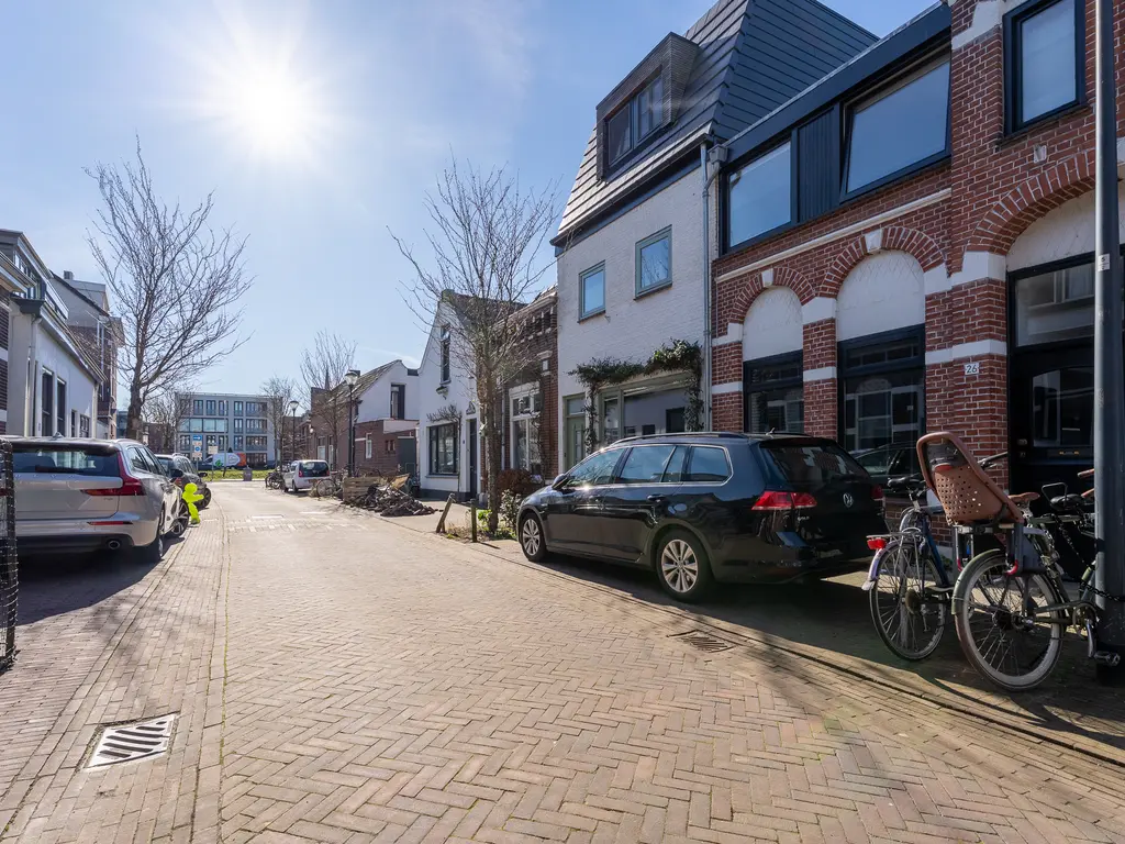Tweede Markstraat 24, BREDA