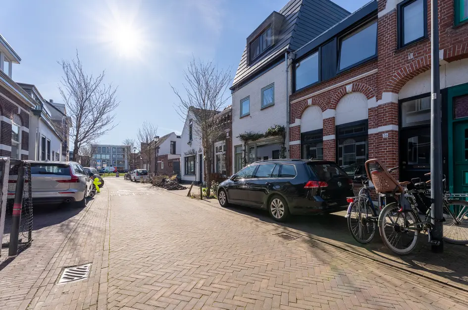 Tweede Markstraat 24