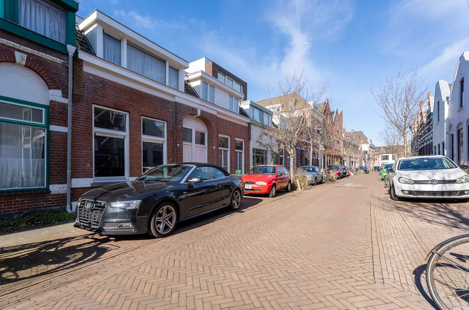 Tweede Markstraat 24