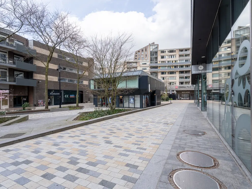 Stadhuisplein 355 01, TILBURG