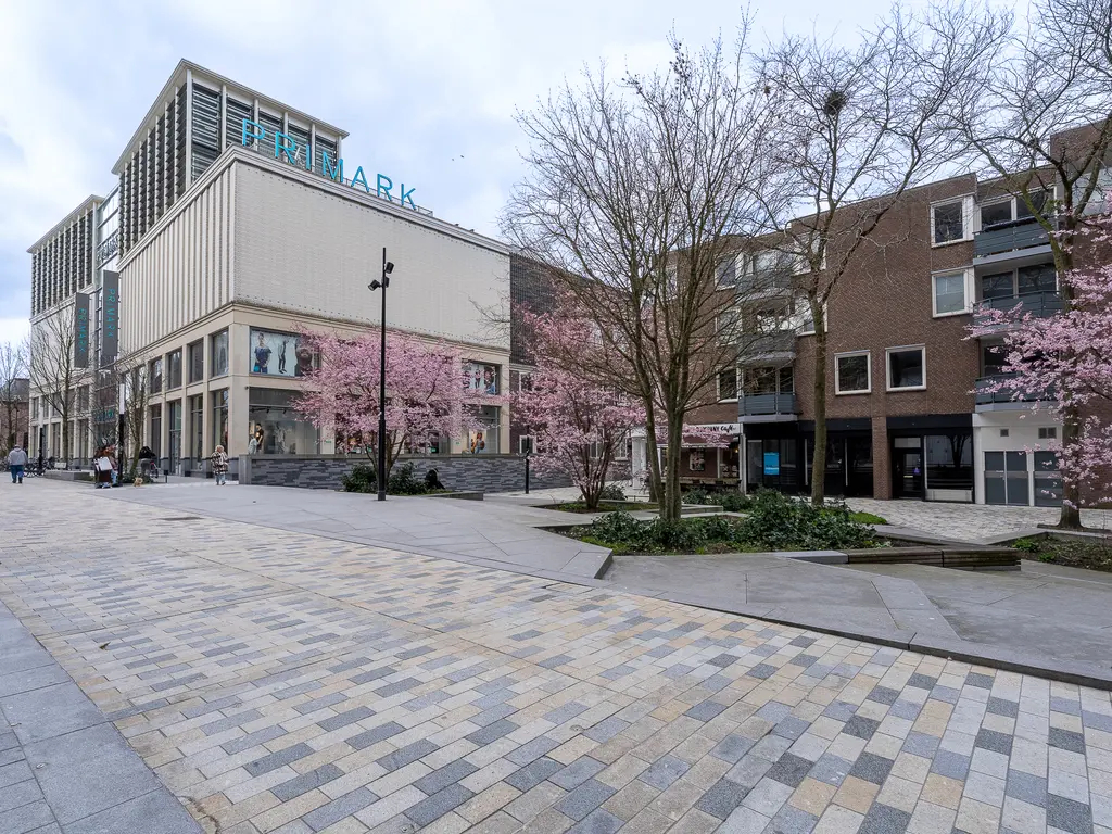 Stadhuisplein 355 01, TILBURG