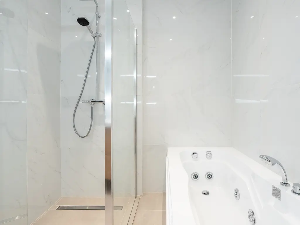 Professor Gimbrèrelaan 10, TILBURG