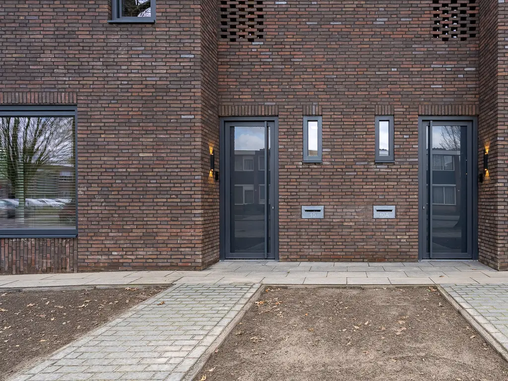 Professor Gimbrèrelaan 10, TILBURG