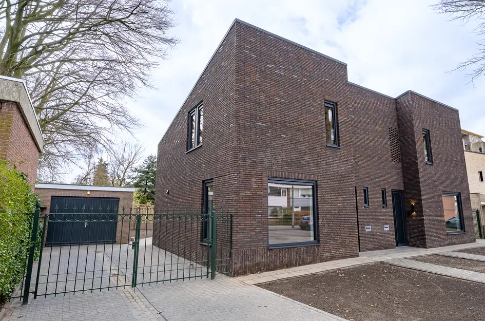 Professor Gimbrèrelaan 10