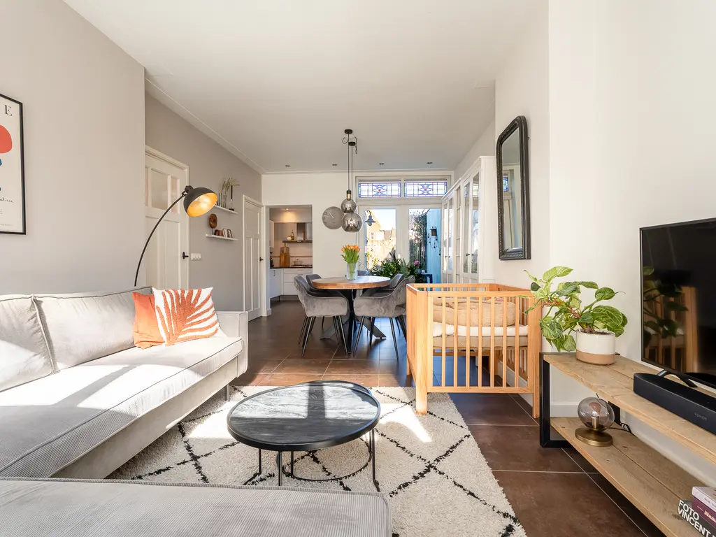 Esdoornstraat 19, TILBURG