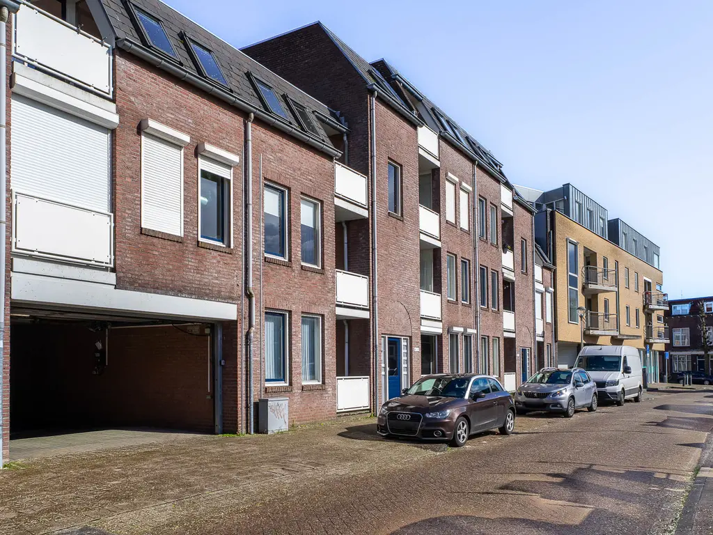 Kardinaal van Rossumstraat 52, TILBURG