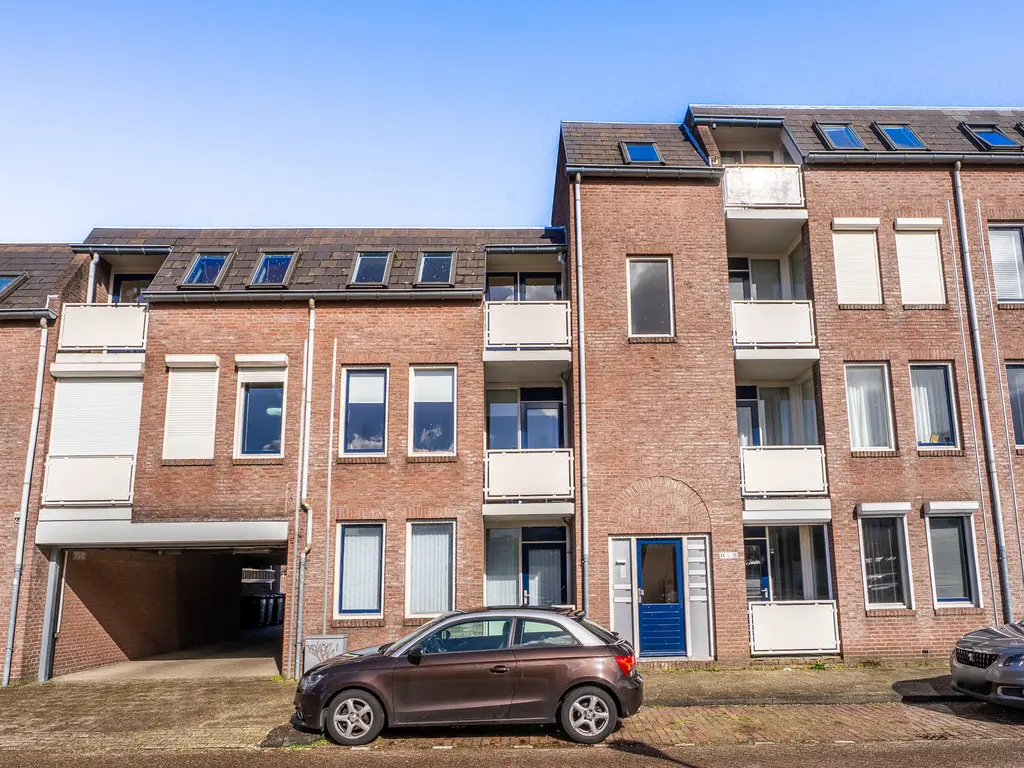 Kardinaal van Rossumstraat 52, TILBURG
