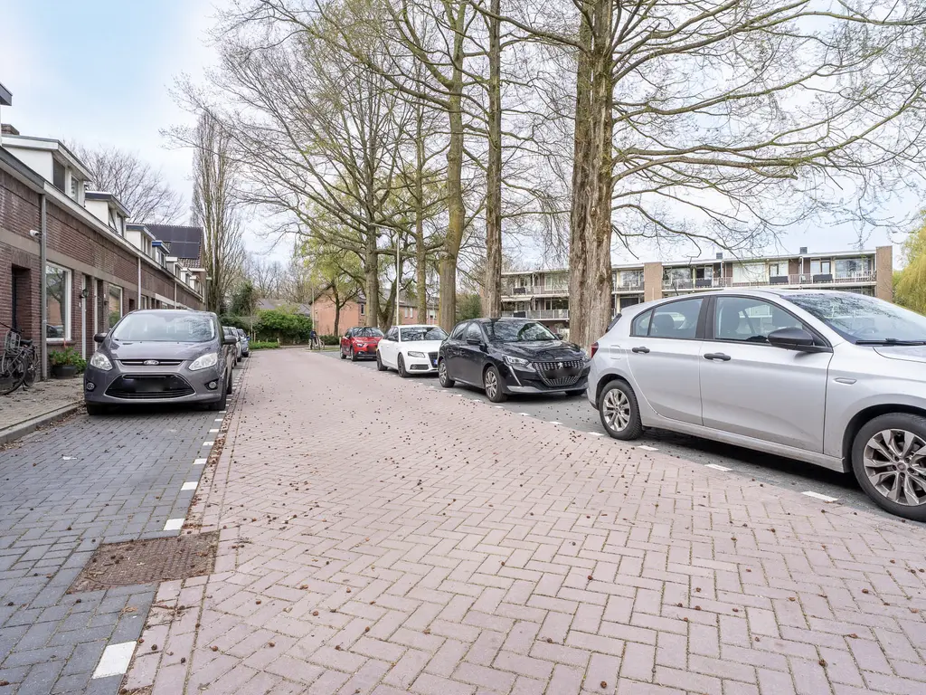 Kaukasuslaan 16, TILBURG