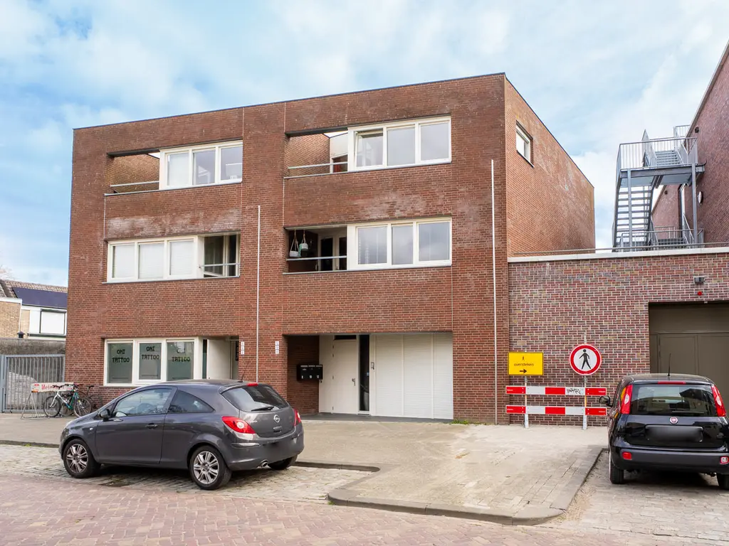 Gondelstraat 12, TILBURG