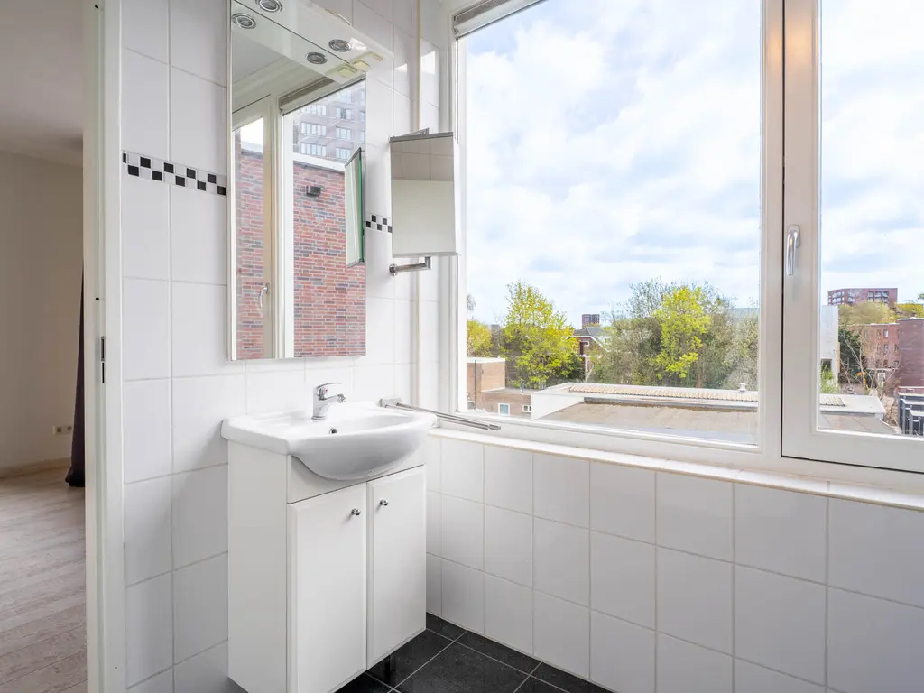 Gondelstraat 12, TILBURG