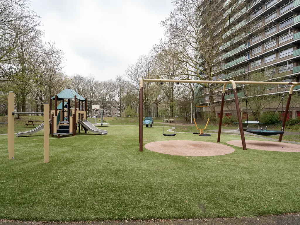 Montfortanenlaan 71, TILBURG