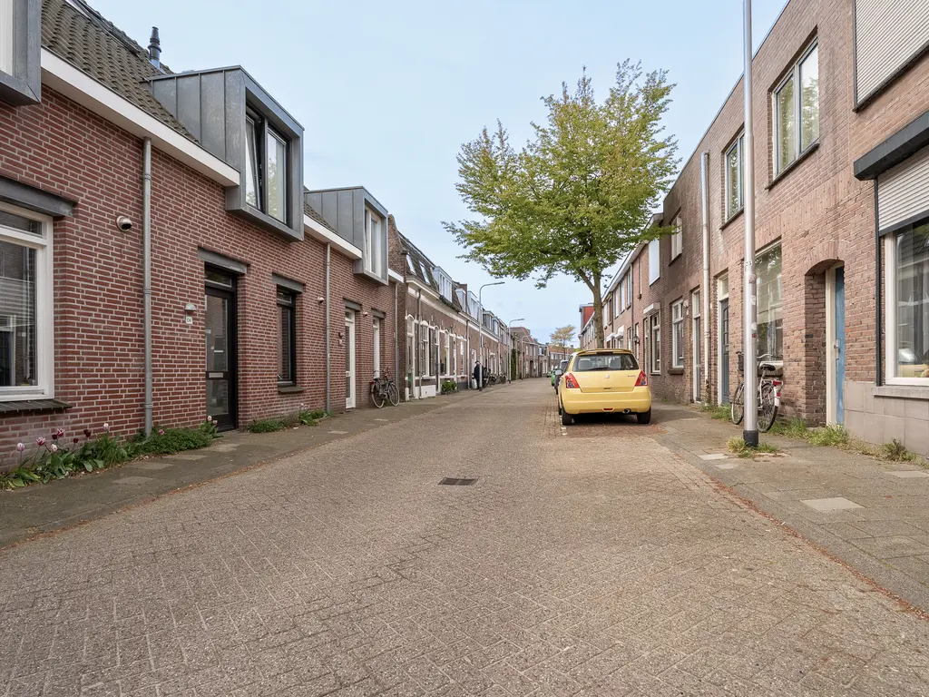 Akkerstraat 93, TILBURG