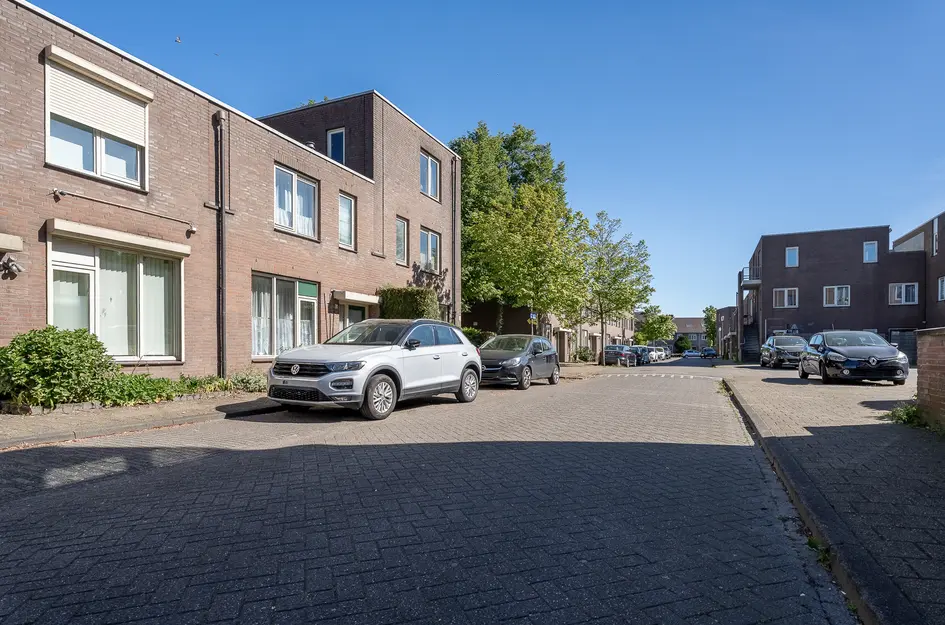Pieternel Koomansstraat 79
