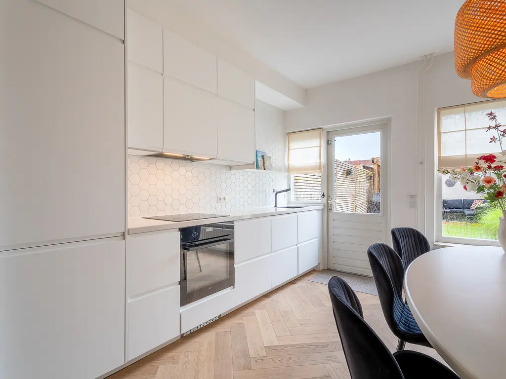 Laarstraat 27, TILBURG