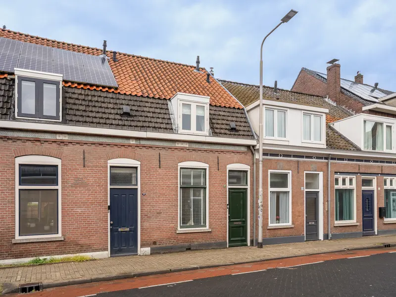 Laarstraat 27, TILBURG
