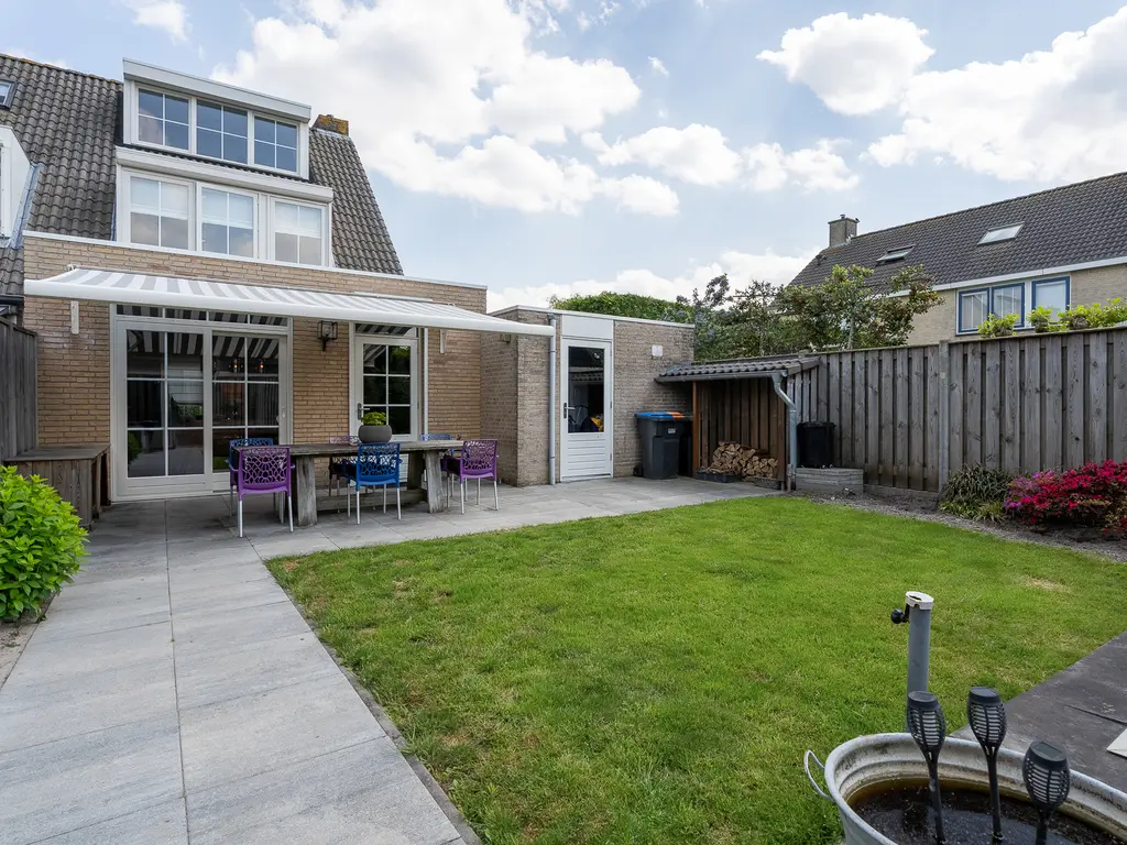 Lobithstraat 25, TILBURG