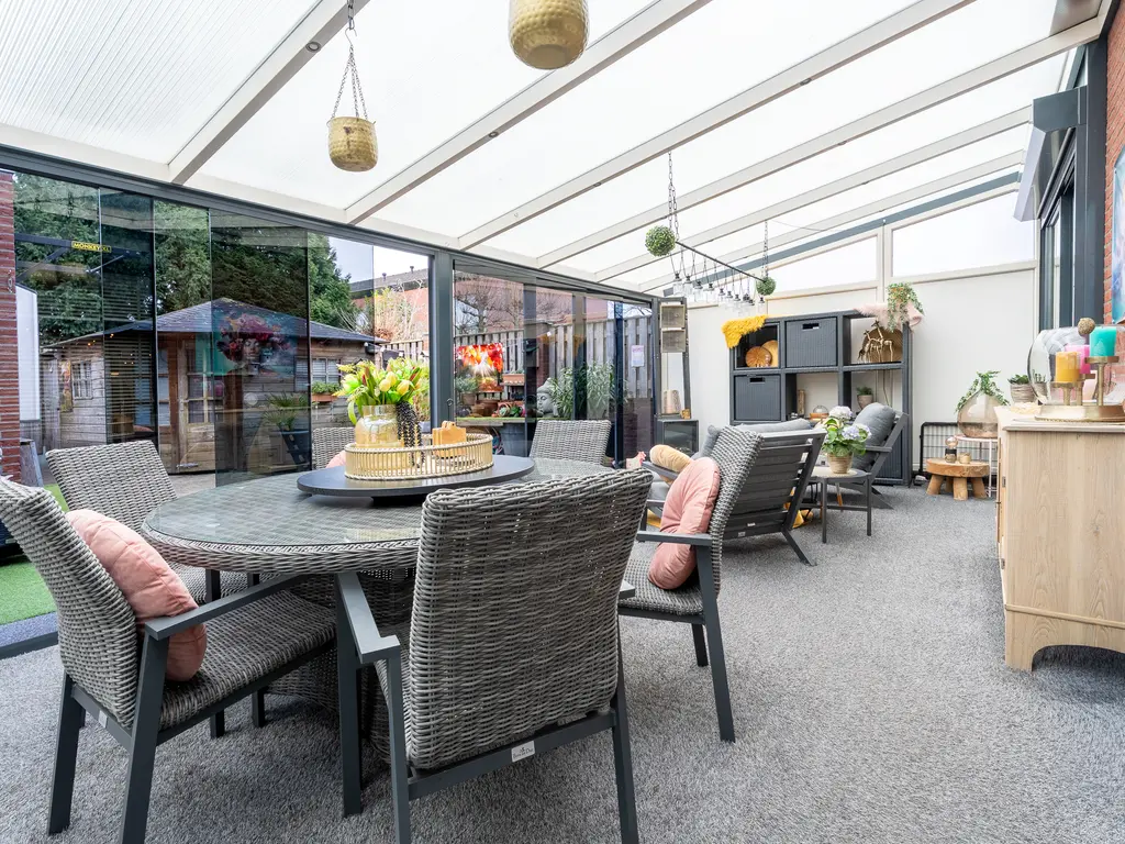 Spaarnwoudelaan 18, TILBURG