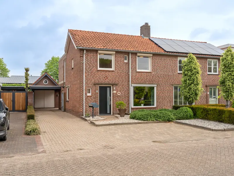 Berkelseweg 43, UDENHOUT