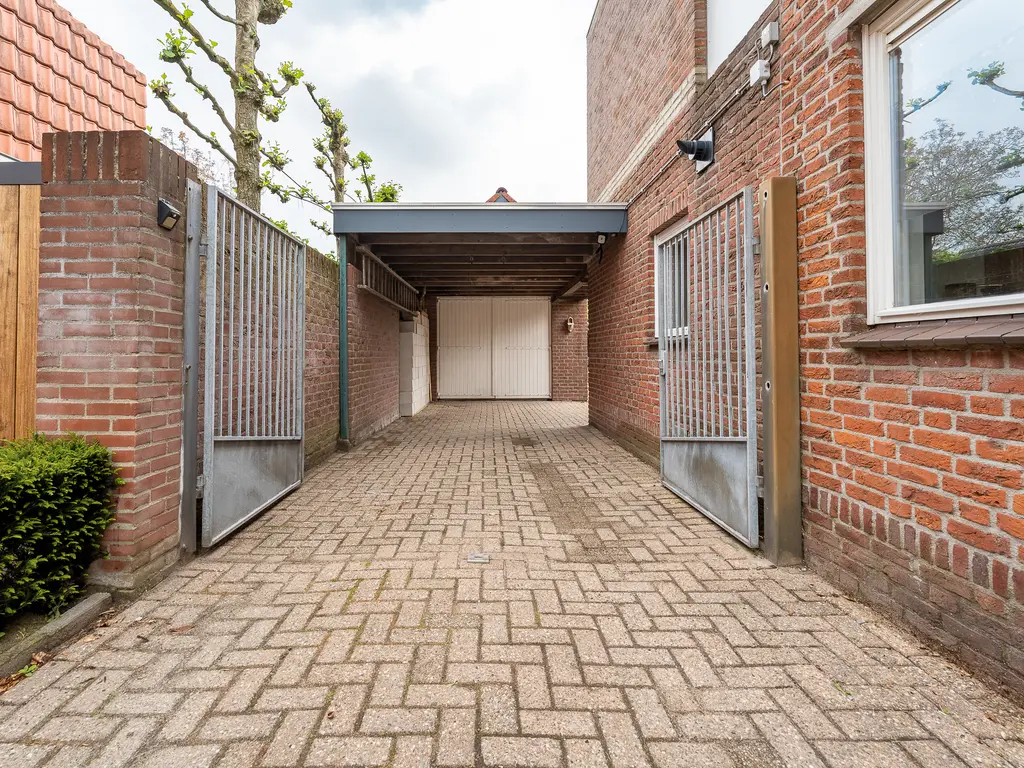 Berkelseweg 43, UDENHOUT