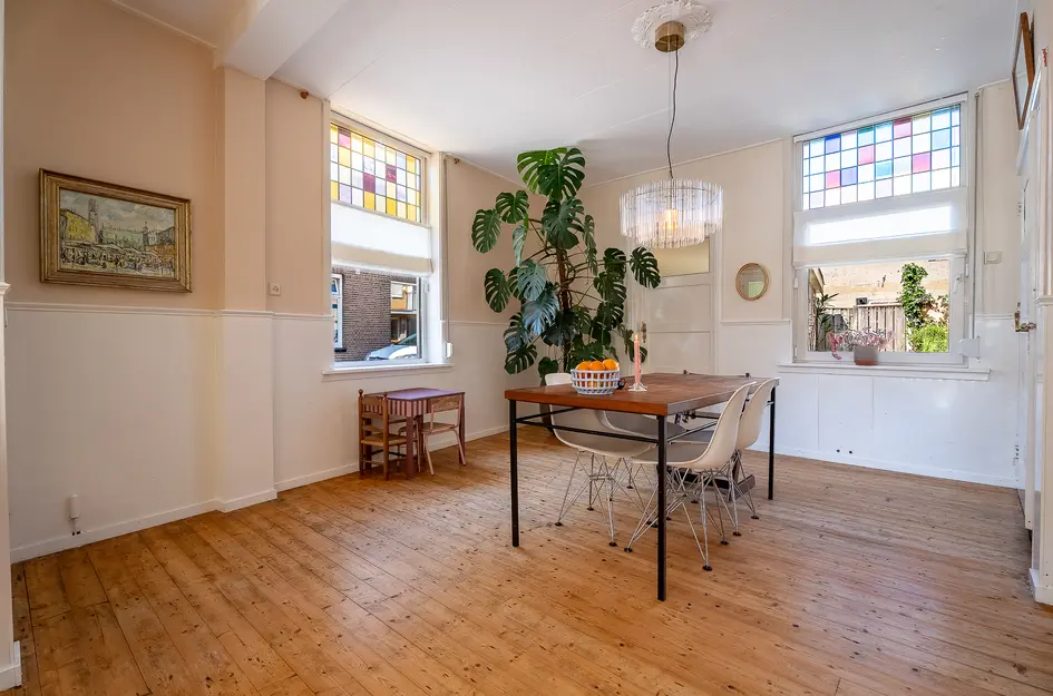 Pastoor van Beurdenstraat 87b
