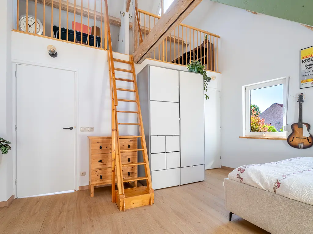 Pastoor van Beurdenstraat 87b, TILBURG