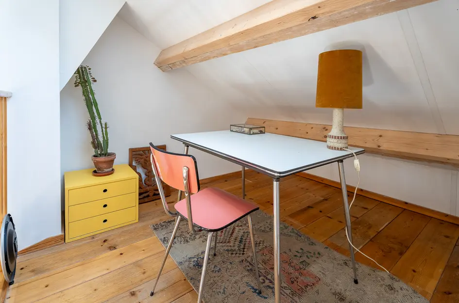 Pastoor van Beurdenstraat 87b