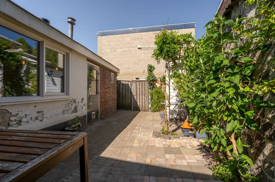 Pastoor van Beurdenstraat 87b