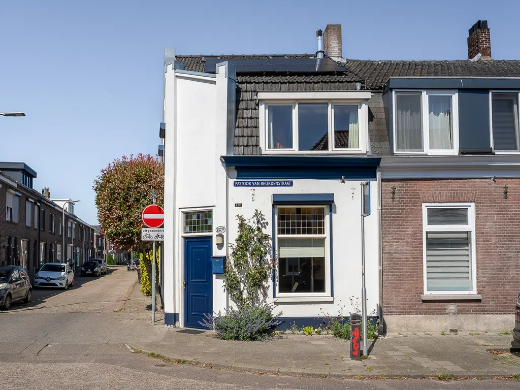 Pastoor van Beurdenstraat 87b, TILBURG