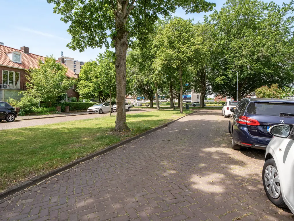 van Gentlaan 7, BREDA