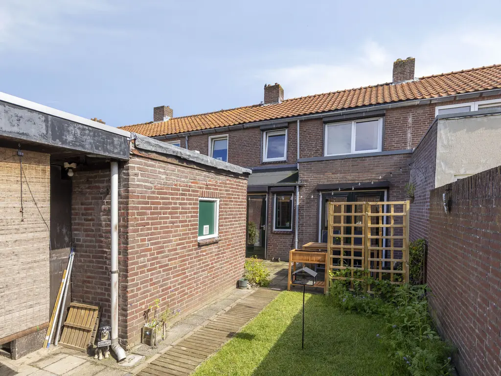 Brasemstraat 35, TILBURG