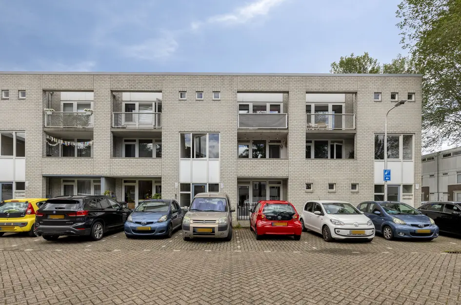 Bisschop Bekkerslaan 101
