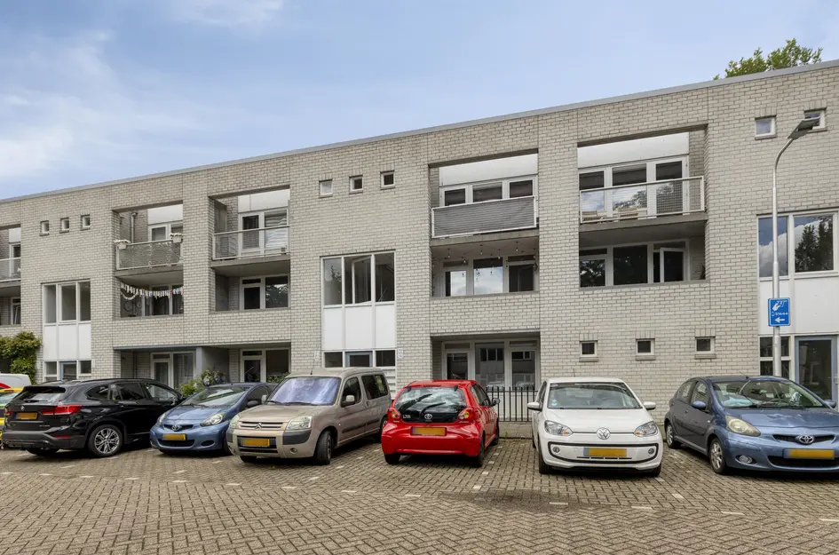 Bisschop Bekkerslaan 101