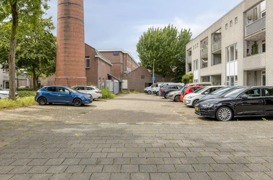 Bisschop Bekkerslaan 101