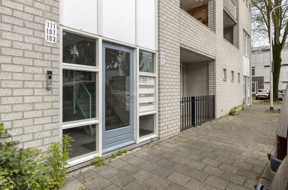 Bisschop Bekkerslaan 101
