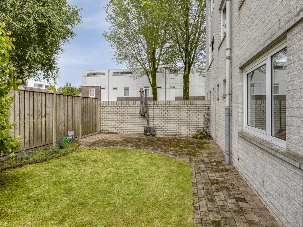 Bisschop Bekkerslaan 101, TILBURG