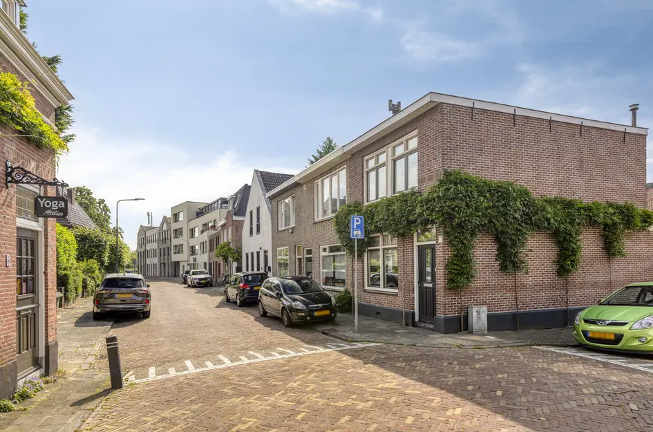 Saksen Weimarlaan 15