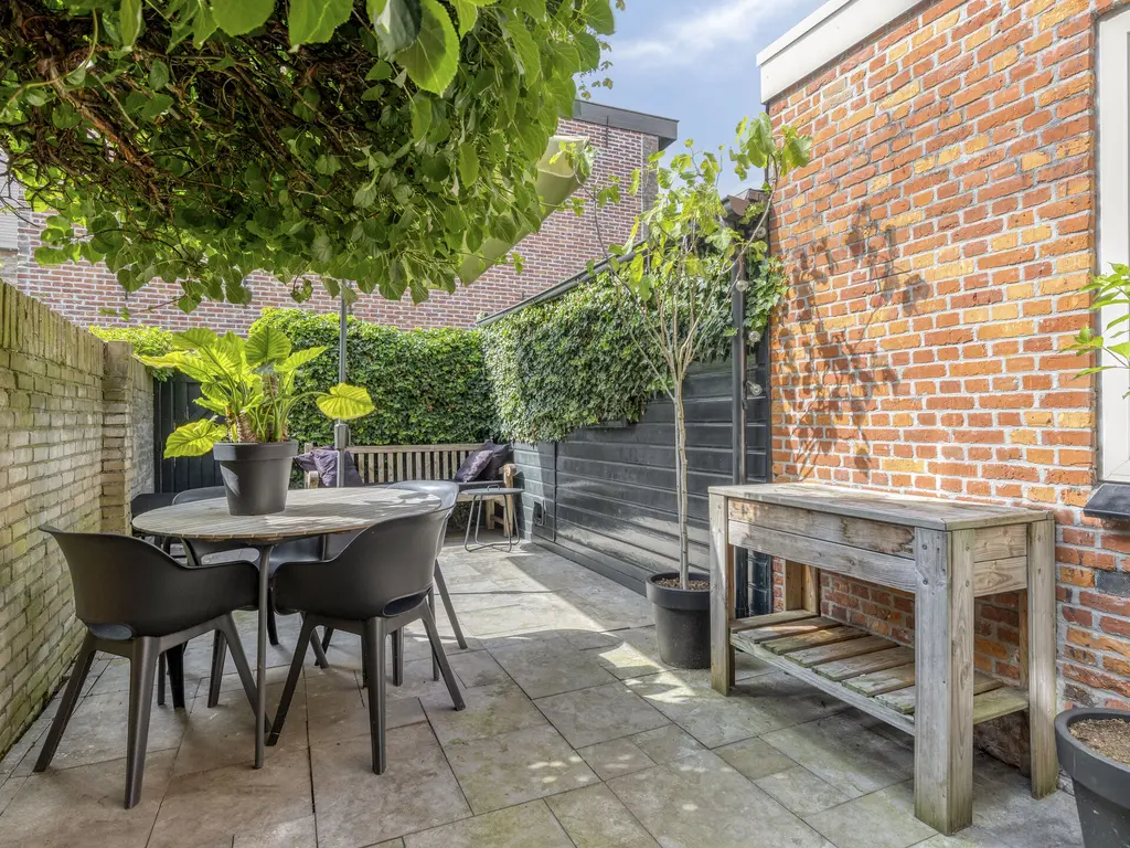 Saksen Weimarlaan 15, BREDA