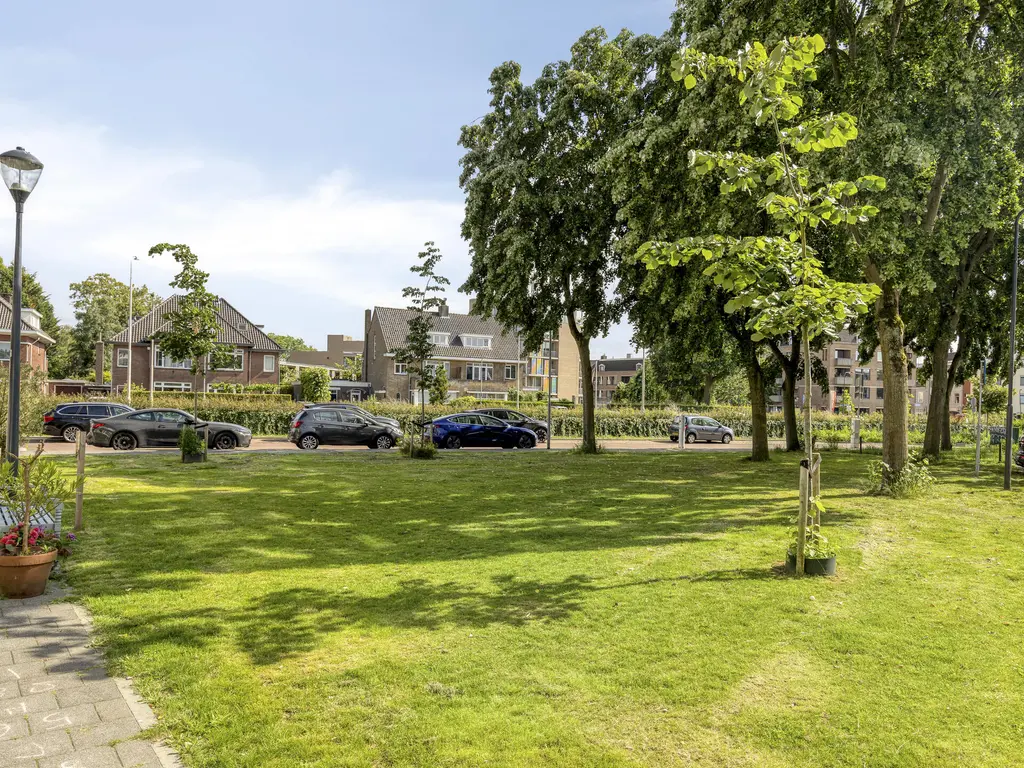 Saksen Weimarlaan 15, BREDA