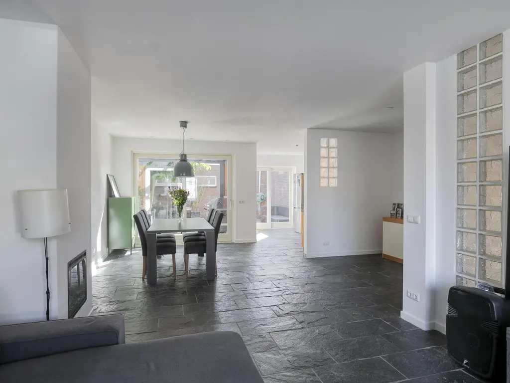 Ringbaan-Oost 36, TILBURG