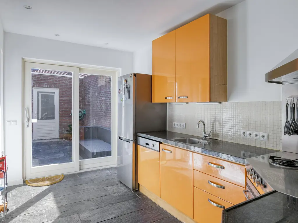 Ringbaan-Oost 36, TILBURG