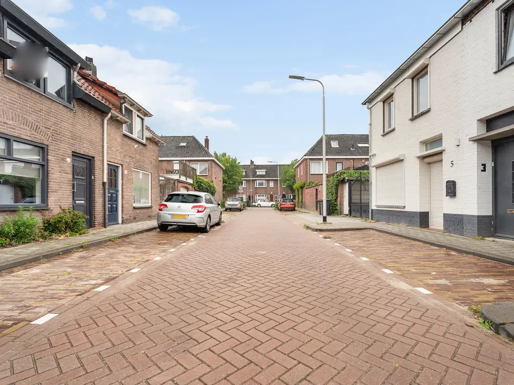 Burchtstraat 10, TILBURG
