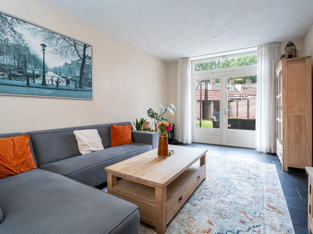 Hellebaardstraat 12, TILBURG