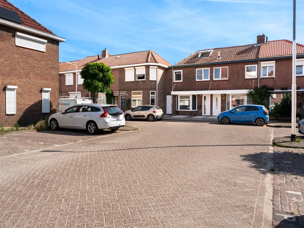 Madeliefstraat 13, TILBURG