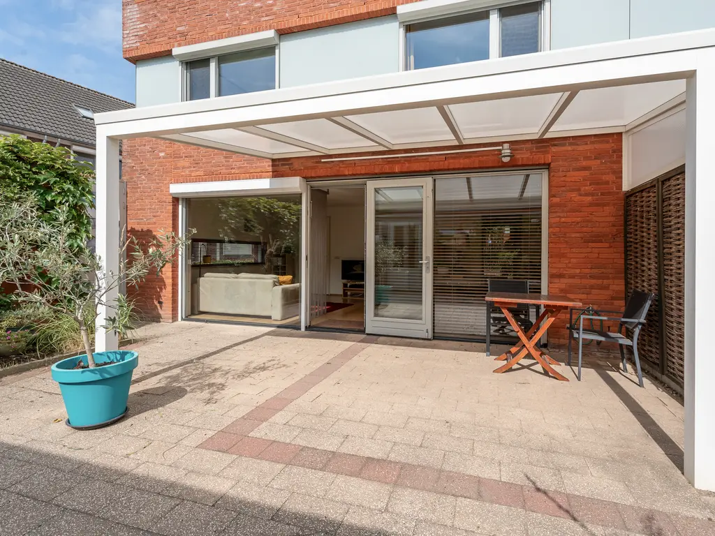 Robert Fruinstraat 6, TILBURG